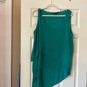 BCBGMAXAZRIA Karlie Top in size large